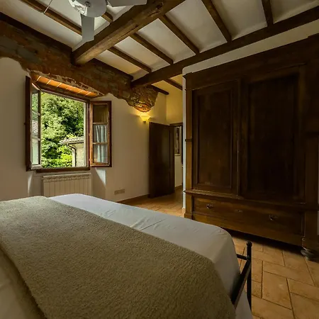 La Ferriera Exclusive Resort - Pool&Waterfall-3